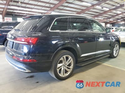Trzecie zdjęcie samochodu z tyłu: 2020 AUDI Q7 PREMIUM VIN:WA1AXAF79LD005876 - miniatura