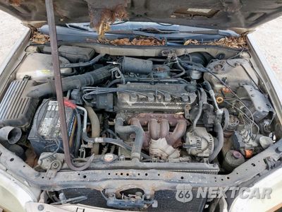 Zdjęcie 11 z 13 samochodu: 2002 HONDA ACCORD EX VIN:JHMCG66862C005115 - miniatura