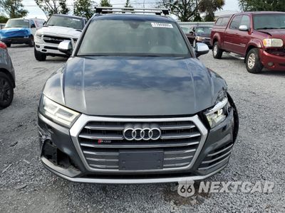 Piąte zdjęcie samochodu w środku: 2018 AUDI SQ5 PREMIUM PLUS VIN:WA1A4AFY7J2009628 - miniatura