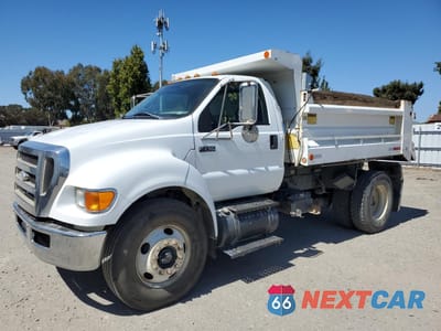 Drugie zdjęcie samochodu z przodu: 2008 FORD F750 SUPER DUTY XL DUMP TRUCK VIN:3FRXF75T08V083296 - miniatura