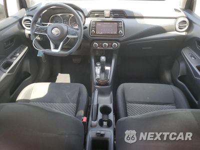 Zdjęcie 8 z 15 samochodu: 2021 NISSAN VERSA S VIN:3N1CN8DV7ML812037 - miniatura