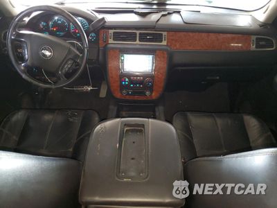 Zdjęcie 8 z 14 samochodu: 2008 CHEVROLET SILVERADO K2500 HEAVY DUTY VIN:1GCHK23638F125785 - miniatura