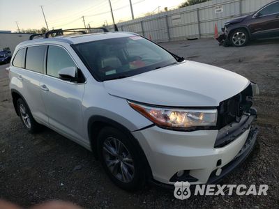Czwarte zdjęcie samochodu z boku: 2015 TOYOTA HIGHLANDER XLE VIN:5TDKKRFH5FS119107 - miniatura