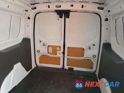 Zdjęcie 10 z 13 samochodu: 2023 FORD TRANSIT CONNECT XL VIN:NM0LS7S22P1552096 - miniatura