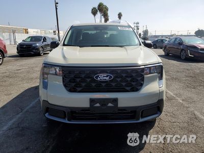 Piąte zdjęcie samochodu w środku: 2025 FORD MAVERICK XLT VIN:3FTTW8JAXSRA25024 - miniatura