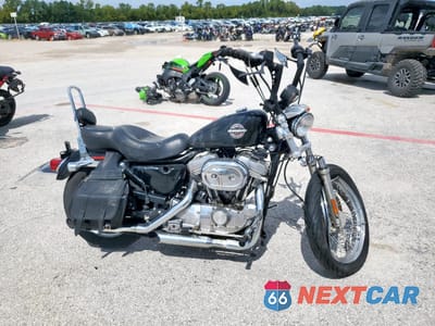 2002 HARLEY-DAVIDSON XL883 HUGGER 1HD4CEM142K148926 - główne zdjęcie licytacji z USA - miniatura