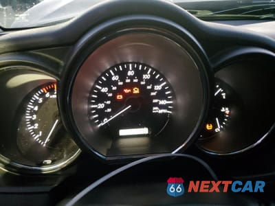 Zdjęcie 9 z 13 samochodu: 2005 LEXUS RX 330 VIN:JTJGA31U450046692 - miniatura