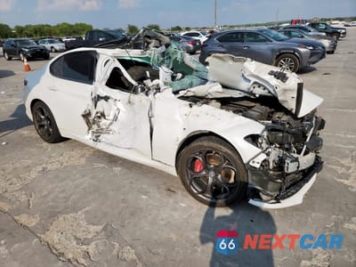 Czwarte zdjęcie samochodu z boku: 2017 ALFA ROMEO GIULIA TI VIN:ZARFAECN9H7548860 - miniatura