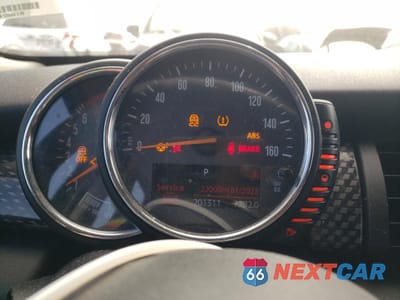 Zdjęcie 9 z 12 samochodu: 2016 MINI COOPER S VIN:WMWXU3C59G2D27622 - miniatura