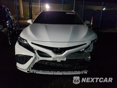 Piąte zdjęcie samochodu w środku: 2023 TOYOTA CAMRY SE NIGHT SHADE VIN:4T1G11AK6PU807459 - miniatura