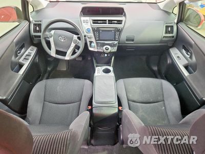 Zdjęcie 8 z 15 samochodu: 2015 TOYOTA PRIUS V VIN:JTDZN3EU5FJ018406 - miniatura
