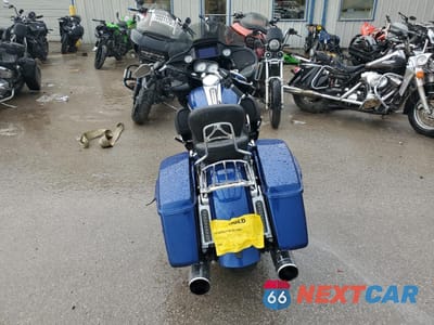Czwarte zdjęcie samochodu z boku: 2017 HARLEY-DAVIDSON FLTRXS ROAD GLIDE SPECIAL VIN:1HD1KTC11HB680008 - miniatura