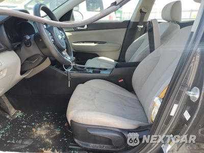 Zdjęcie 7 z 14 samochodu: 2016 KIA OPTIMA LX VIN:KNAGT4L31G5071849 - miniatura