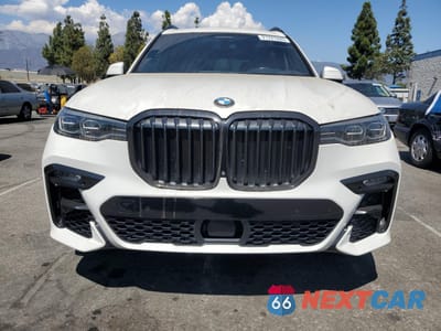 Piąte zdjęcie samochodu w środku: 2020 BMW X7 XDRIVE40I VIN:5UXCW2C08L9C11323 - miniatura