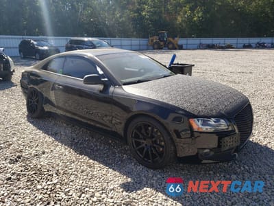 Czwarte zdjęcie samochodu z boku: 2011 AUDI A5 PREMIUM PLUS VIN:WAULFAFR5BA009309 - miniatura