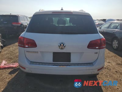 Zdjęcie 6 z 12 samochodu: 2014 VOLKSWAGEN TOUAREG V6 VIN:WVGEF9BP8ED013738 - miniatura