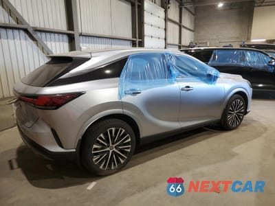 Trzecie zdjęcie samochodu z tyłu: 2025 LEXUS RX 350H BASE VIN:2T2BBMCA4SC075545 - miniatura