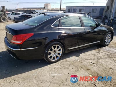 Trzecie zdjęcie samochodu z tyłu: 2011 HYUNDAI EQUUS SIGNATURE VIN:KMHGH4JF0BU034318 - miniatura