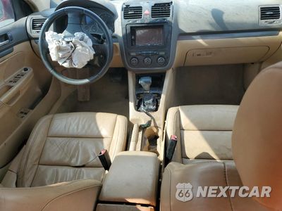 Zdjęcie 8 z 15 samochodu: 2006 VOLKSWAGEN JETTA 2.5L LEATHER VIN:3VWDF71K96M745941 - miniatura
