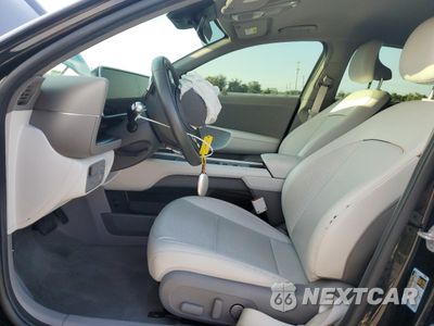 Zdjęcie 7 z 14 samochodu: 2023 HYUNDAI IONIQ 6 SEL VIN:KMHM34AA6PA046147 - miniatura