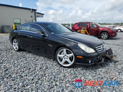 Czwarte zdjęcie samochodu z boku: 2008 MERCEDES-BENZ CLS 63 AMG VIN:WDDDJ77X98A122846 - miniatura
