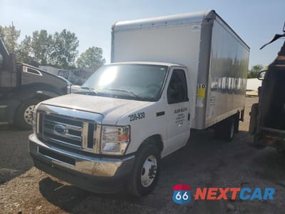 2023 FORD ECONOLINE E450 SUPER DUTY CUTAWAY VAN 1FDXE4FN8PDD04640 - główne zdjęcie licytacji z USA - miniatura