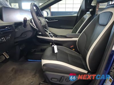 Zdjęcie 7 z 12 samochodu: 2023 KIA EV6 GT LINE VIN:KNDC4DLC8P5121144 - miniatura