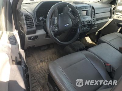 Zdjęcie 8 z 12 samochodu: 2018 FORD F250 SUPER DUTY VIN:1FD7W2A67JEC25303 - miniatura