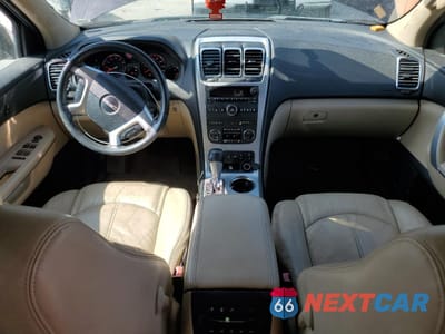 Zdjęcie 8 z 12 samochodu: 2010 GMC ACADIA SLT-1 VIN:1GKLRMED5AJ118535 - miniatura