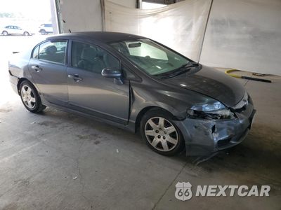 Czwarte zdjęcie samochodu z boku: 2010 HONDA CIVIC LX VIN:2HGFA1F58AH320021 - miniatura