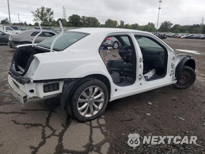 Trzecie zdjęcie samochodu z tyłu: 2019 CHRYSLER 300 S VIN:2C3CCAGG2KH698594 - miniatura