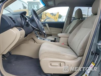 Zdjęcie 7 z 14 samochodu: 2013 TOYOTA HIGHLANDER BASE VIN:5TDZK3EH6DS115061 - miniatura