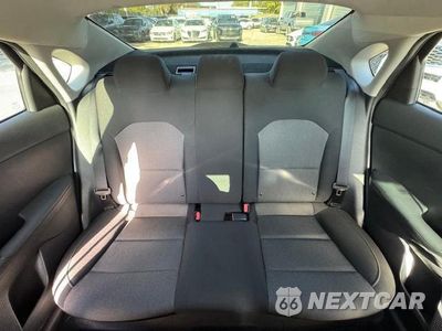 Zdjęcie 10 z 15 samochodu: 2022 KIA FORTE FE VIN:3KPF24AD4NE464503 - miniatura
