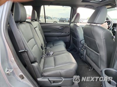 Zdjęcie 11 z 16 samochodu: 2020 HONDA PASSPORT TOURING VIN:5FNYF8H94LB004061 - miniatura