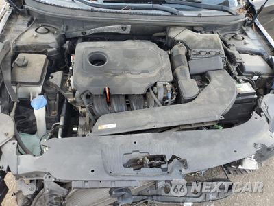 Zdjęcie 11 z 14 samochodu: 2017 HYUNDAI SONATA SPORT VIN:5NPE34AF3HH552842 - miniatura