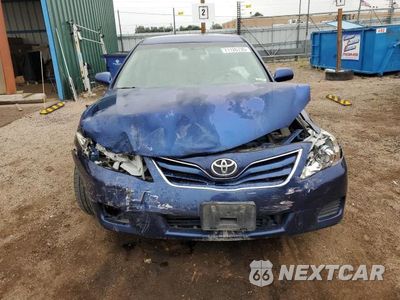 Piąte zdjęcie samochodu w środku: 2010 TOYOTA CAMRY BASE VIN:4T1BF3EK4AU579924 - miniatura