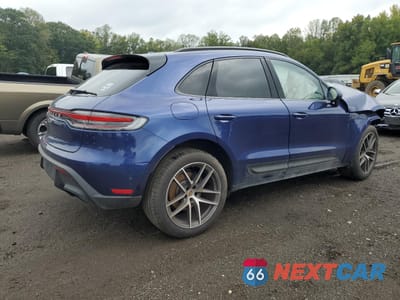 Trzecie zdjęcie samochodu z tyłu: 2024 PORSCHE MACAN BASE VIN:WP1AA2A5XRLB12256 - miniatura