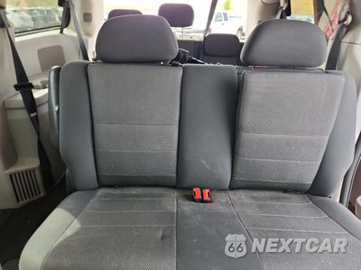 Zdjęcie 10 z 16 samochodu: 2008 DODGE GRAND CARAVAN SE VIN:1D8HN44H48B113835 - miniatura