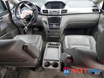 Zdjęcie 8 z 14 samochodu: 2016 HONDA ODYSSEY EXL VIN:5FNRL5H63GB003877 - miniatura