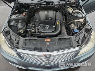 Zdjęcie 11 z 12 samochodu: 2012 MERCEDES-BENZ C 250 VIN:WDDGF4HB0CA612469 - miniatura