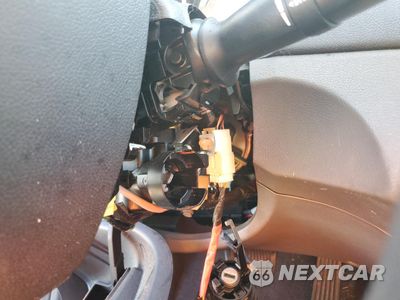 Zdjęcie 12 z 15 samochodu: 2014 HYUNDAI SONATA GLS VIN:5NPEB4AC2EH836581 - miniatura