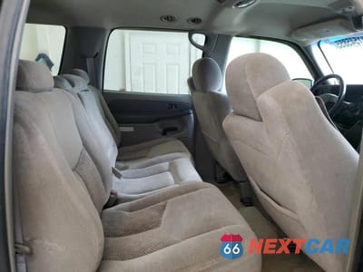 Zdjęcie 11 z 13 samochodu: 2003 CHEVROLET SUBURBAN K1500 VIN:1GNFK16Z13J114417 - miniatura