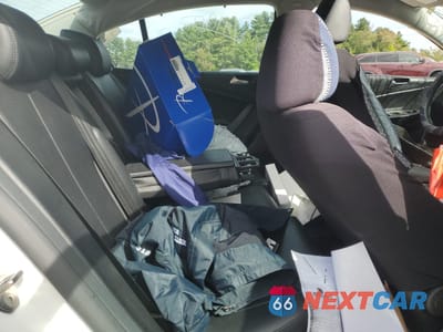 Zdjęcie 10 z 12 samochodu: 2009 VOLKSWAGEN PASSAT TURBO VIN:WVWJK73C69P047860 - miniatura