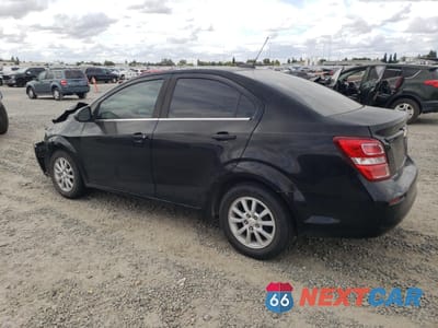 Drugie zdjęcie samochodu z przodu: 2017 CHEVROLET SONIC LT VIN:1G1JD5SG7H4133464 - miniatura