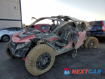 Drugie zdjęcie samochodu z przodu: 2025 CAN-AM COMMANDER 1000 VIN:3JB8KAU29SE000106 - miniatura