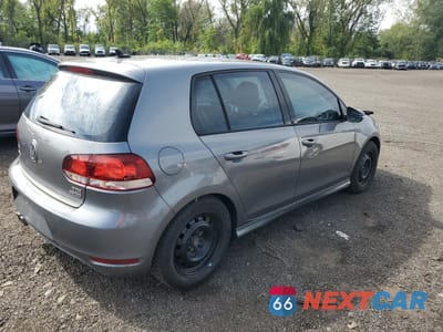 Trzecie zdjęcie samochodu z tyłu: 2011 VOLKSWAGEN GOLF VIN:WVWDM7AJ7BW325119 - miniatura