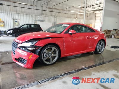 2016 AUDI TT TRUC5AFV9G1003707 - główne zdjęcie licytacji z USA - miniatura