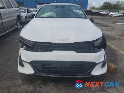 Piąte zdjęcie samochodu w środku: 2022 KIA K5 GT LINE VIN:5XXG64J21NG103888 - miniatura