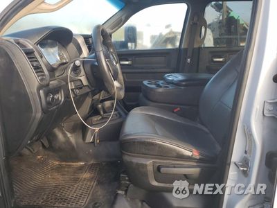 Zdjęcie 7 z 12 samochodu: 2022 RAM 3500 VIN:3C7WRTCLXNG246048 - miniatura