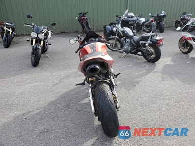 Czwarte zdjęcie samochodu z boku: 2011 HONDA CBR600 RR VIN:JH2PC37074M101376 - miniatura